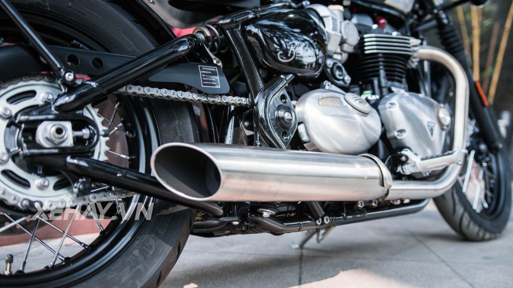 Cận cảnh “hàng hot” Triumph Bonneville Bobber 2017 tại Việt Nam