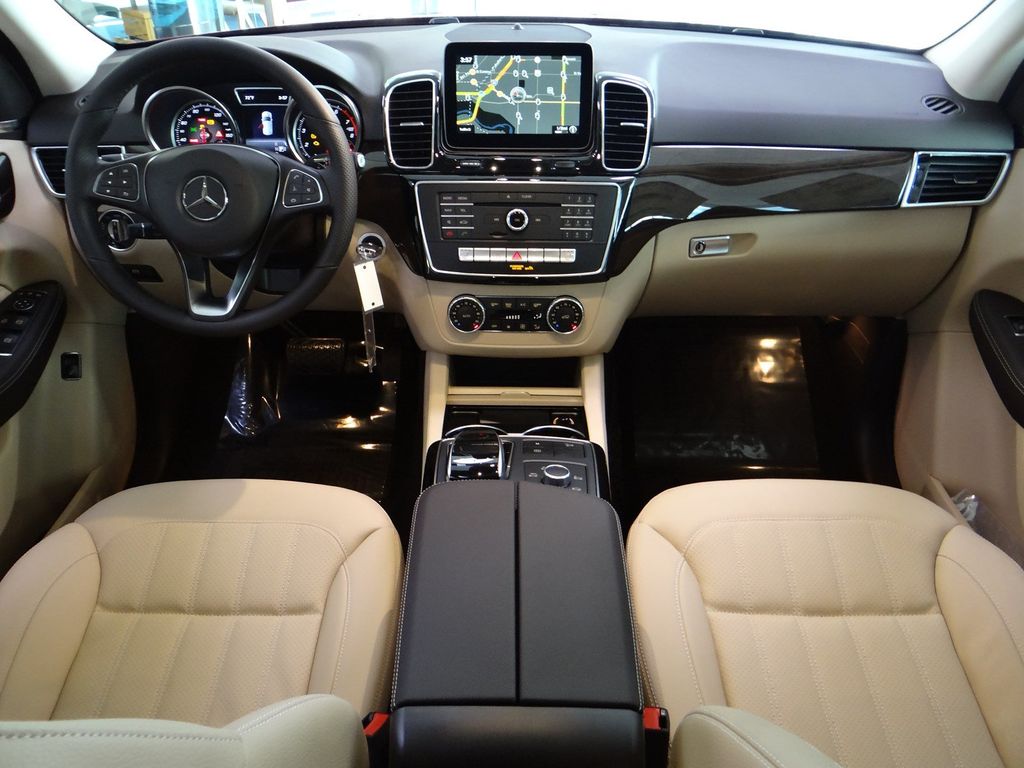 [ĐÁNH GIÁ XE] Đánh giá toàn diện Mercedes-Benz GLE-Class 2017 - đối thủ của BMW X5