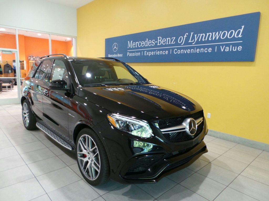 [ĐÁNH GIÁ XE] Đánh giá toàn diện Mercedes-Benz GLE-Class 2017 - đối thủ của BMW X5