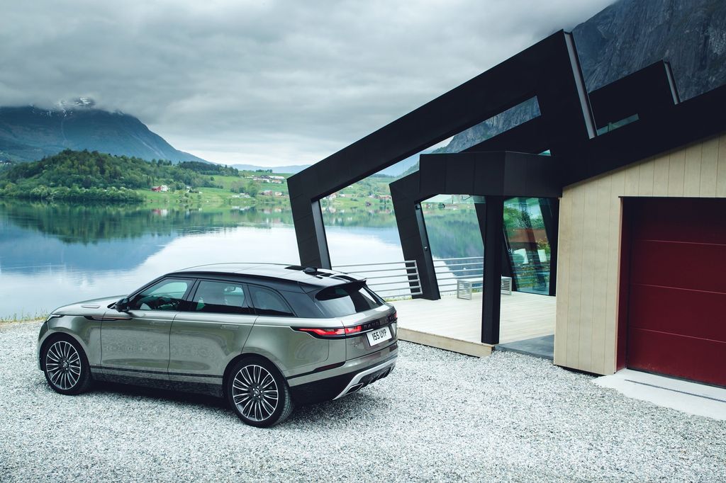 Đi tìm chủ nhân giải thưởng World Car of the Year 2018 - Xe Thế giới của năm 2018