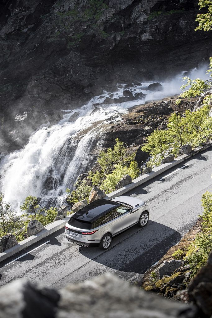 Đi tìm chủ nhân giải thưởng World Car of the Year 2018 - Xe Thế giới của năm 2018