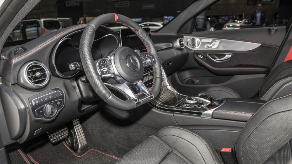 Mercedes-AMG C43 2019 sedan được hãng xe Đức trình làng tại triển lãm Geneva 2018
