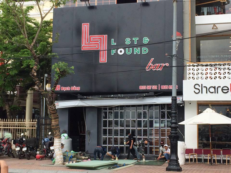 Tâm sự của phóng viên bị hành hung dã man, giam lỏng trong quán bar