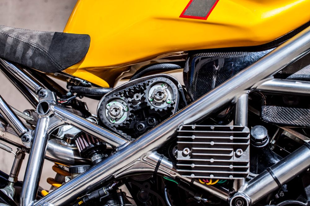 Ấn tượng với Ducati 848 độ phong cách Street Fighter