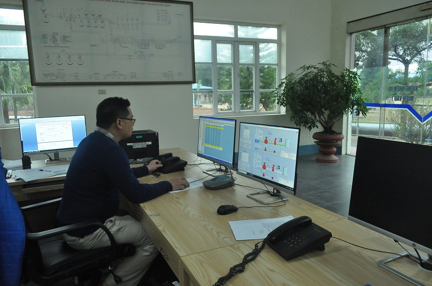 Xăng dầu B12: Tiên phong chuyển đổi và cung ứng xăng E5 RON 92