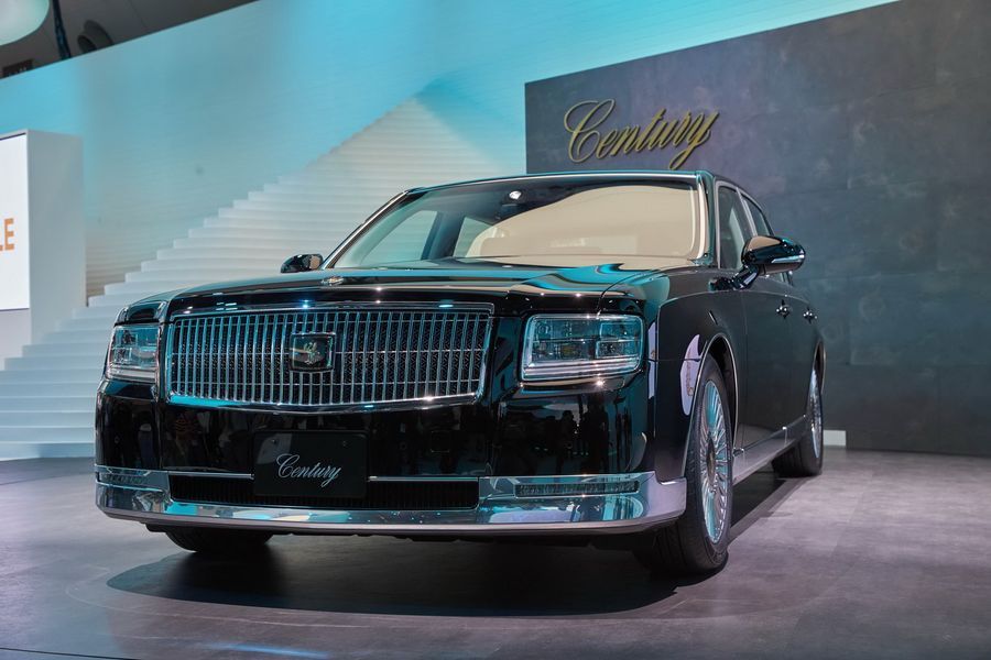Toyota Century 2018 - biểu tượng xe sang hàng đầu tại Nhật Bản