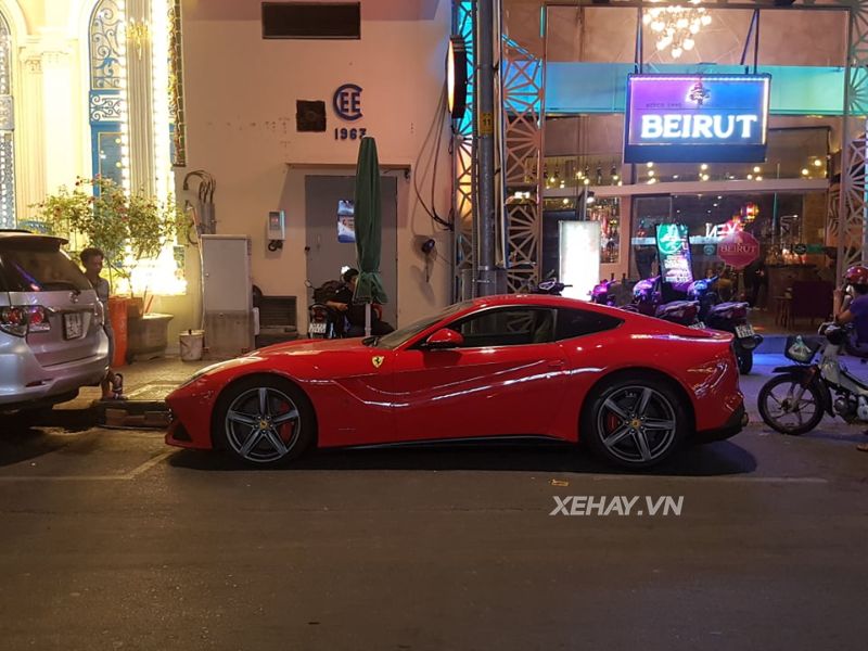 Sài Gòn: Hàng hiếm Ferrari F12 Berlinetta 