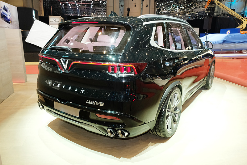 VinFast trình làng mẫu SUV Lux phiên bản đặc biệt tại Thụy Sỹ