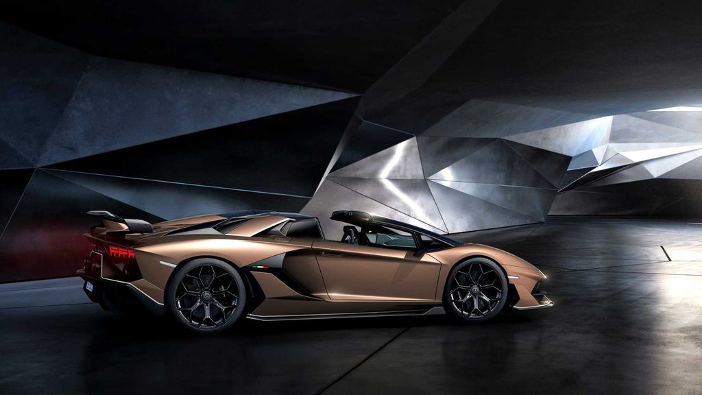 Lamborghini Aventador SVJ Roadster chính thức trình làng, giá từ 13,5 tỷ VNĐ