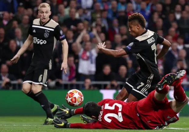 Real Madrid 1-4 Ajax: Real chính thức trở thành cựu vô địch