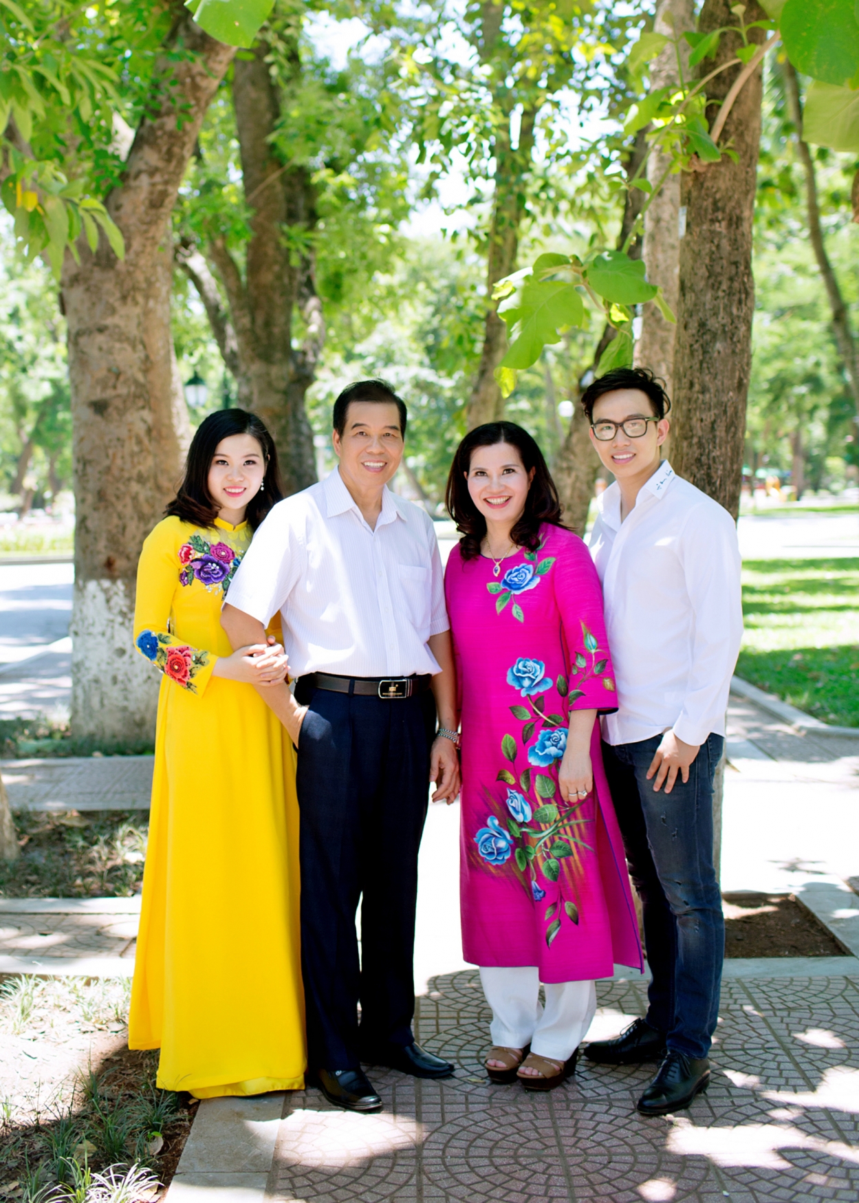 Gia đình hạnh phúc của dược sĩ Lê Thị Bình.