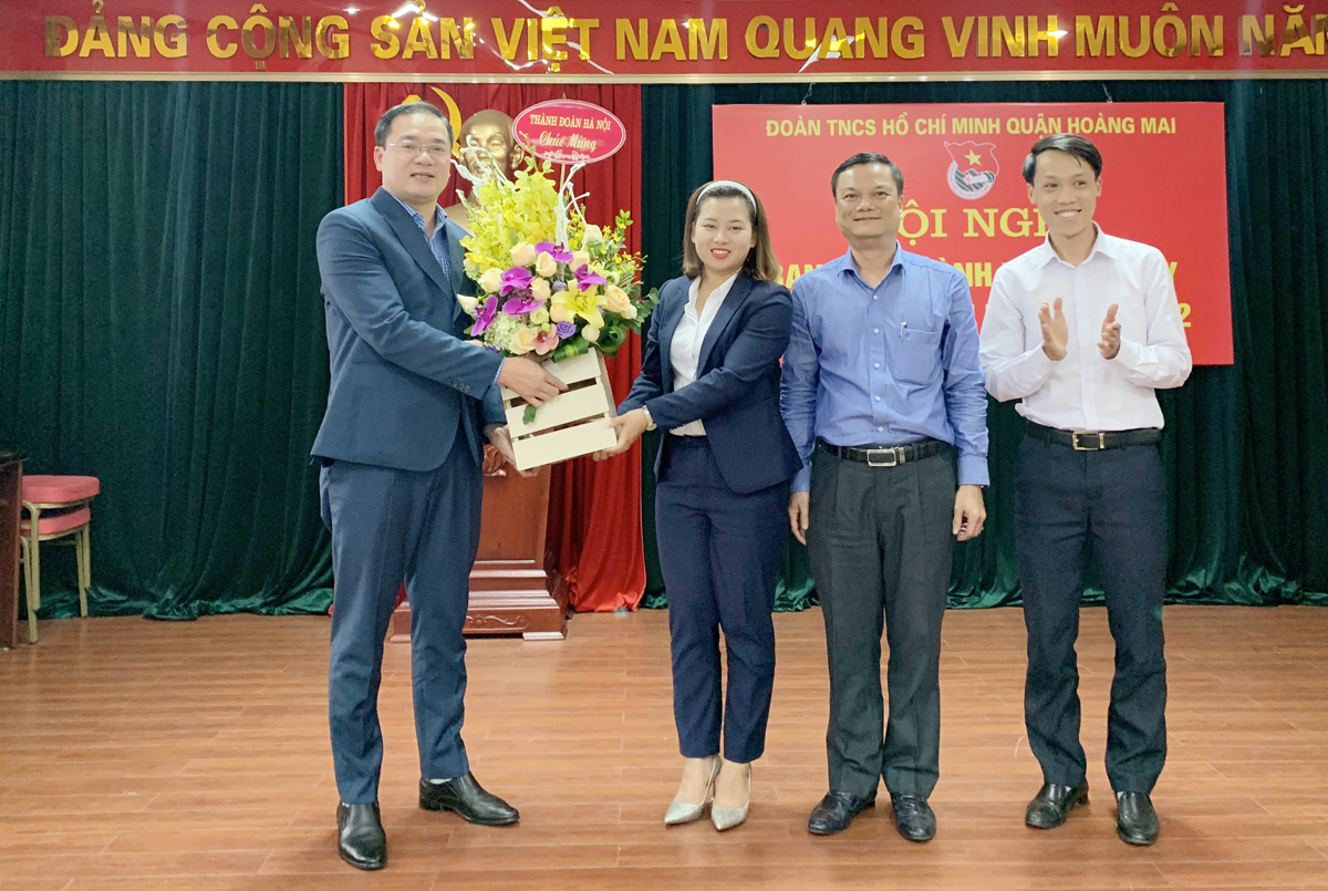 Đồng chí Nguyễn Quỳnh Trang được bầu làm Bí thư Quận đoàn Hoàng Mai