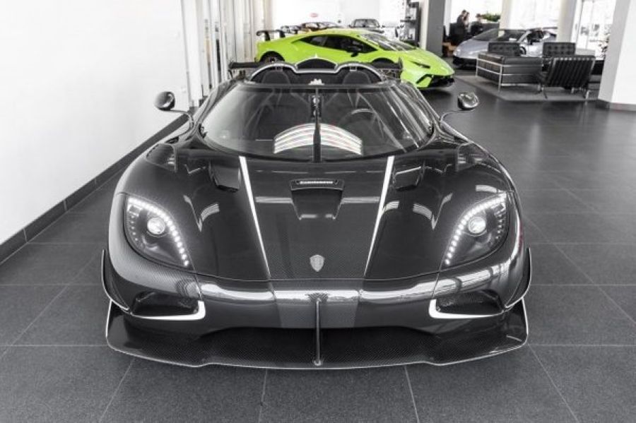 Siêu phẩm Koenigsegg Agera RS “Draken” mới chạy có 2.705 km đã được rao bán