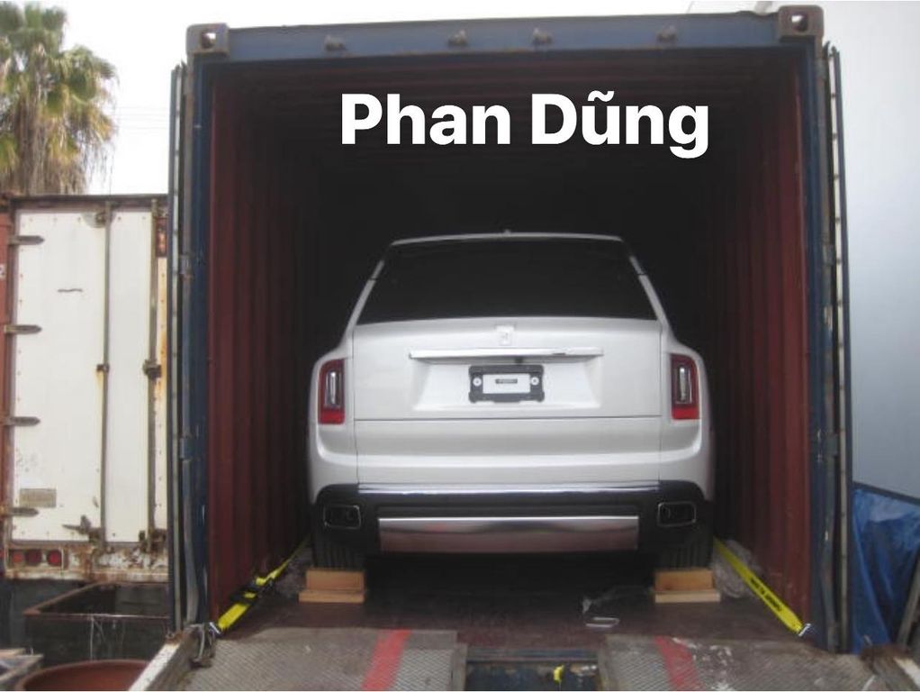 [ĐÁNH GIÁ XE] Rolls-Royce Cullinan - không chỉ sang mà còn off-road cực đỉnh