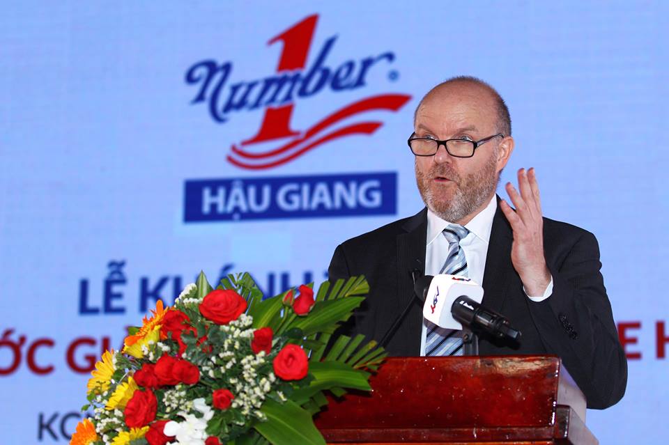 Ông ông Kim Hendriksen – Giám đốc Nghiên cứu và Phát triển Công nghệ Nước giải khát Châu Á – Thái Bình Dương, đại diện Tập đoàn GEA phát biểu tại sự kiện.