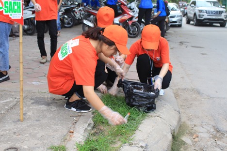 Tôn vinh gương điển hình tiên tiến về thực hiện văn hóa