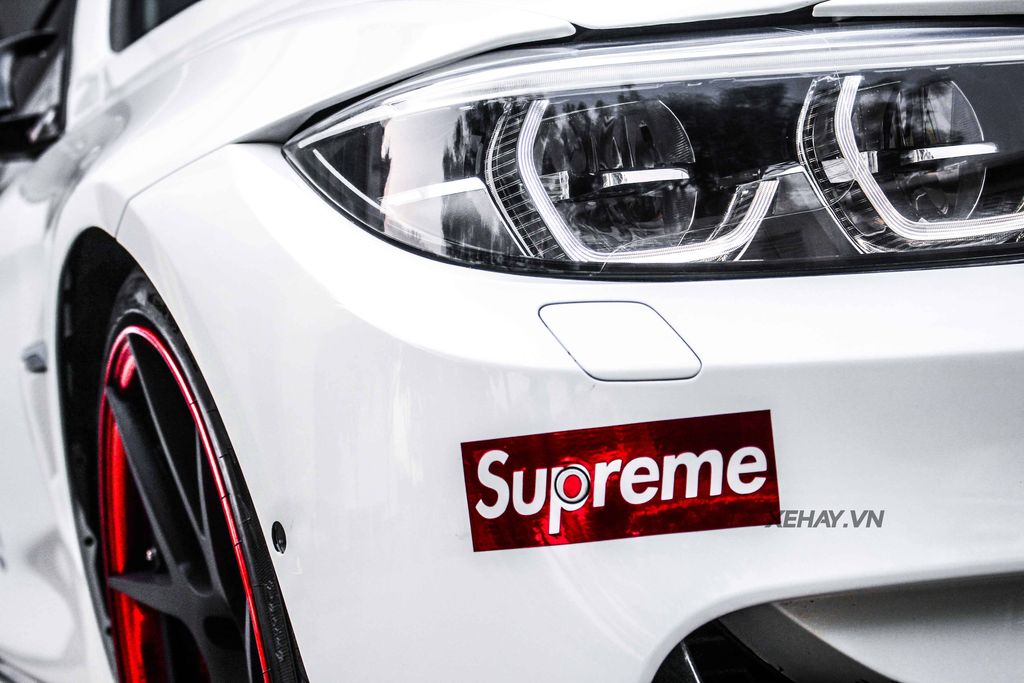 TP.HCM: Bắt gặp BMW 420i Coupe độ thành M4 