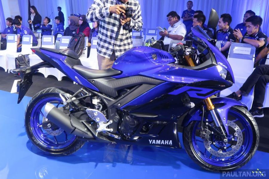 Yamaha YZF-R25 2019 công bố giá chỉ từ 113,7 triệu VNĐ
