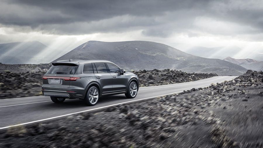 Li Xiang One - SUV tự lái Trung Quốc giá chỉ 1,38 tỷ VNĐ - hé lộ hình ảnh đầu tiên