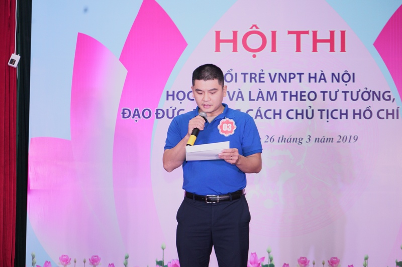 Anh Đỗ Trọng Tiếp, Bí thư Đoàn Thanh niên Trung tâm Kinh doanh VNPT Hà Nội tham gia Hội thi