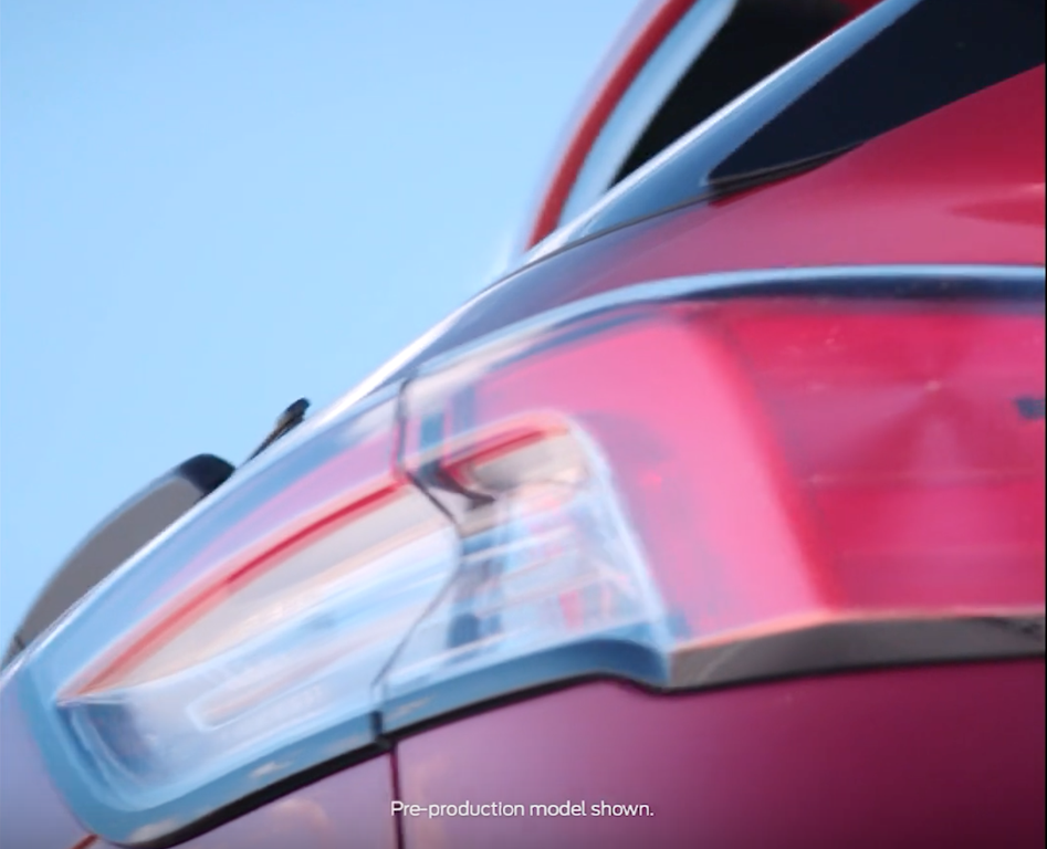 Ford tung teaser đầu tiên về Escape 2020 - Sự trở lại của 