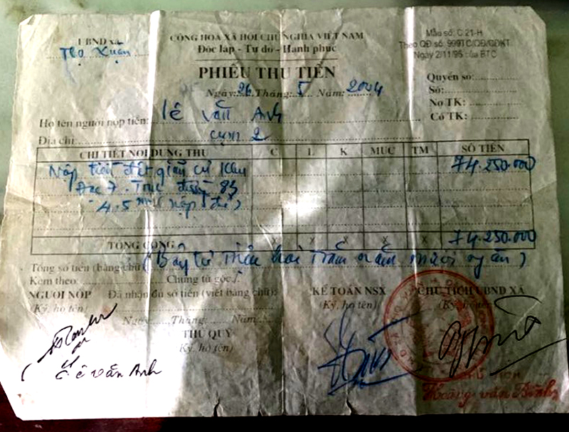 Phiếu thu tiền bán đất giãn dân của UBND xã Thọ Xuân, huyện Đan Phượng, Hà Nội