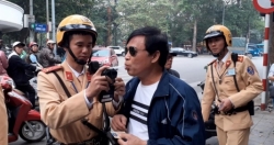 Bắt đầu thí điểm nộp phạt vi phạm giao thông qua Cổng dịch vụ công quốc gia