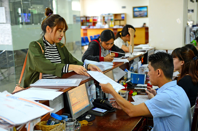 Nhận bảo hiểm xã hội một lần: Không nên vì quyền lợi trước mắt