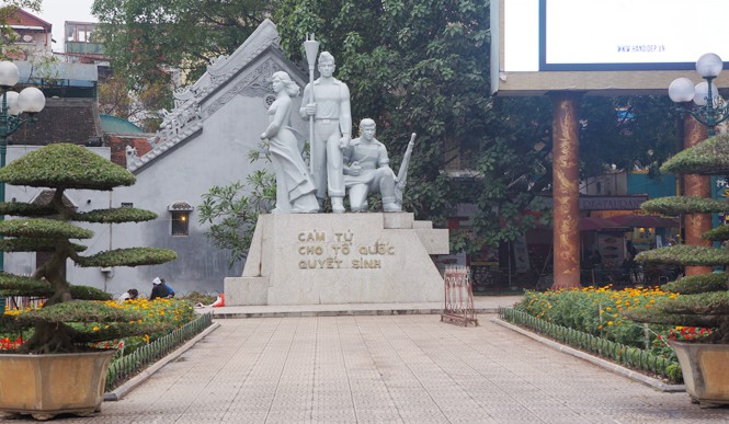 Tượng đài Cảm tử