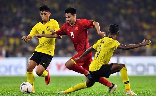 Trận đấu giữa Việt Nam và Malaysia ở vòng loại World Cup 2022 cũng bị hoãn đến cuối năm.