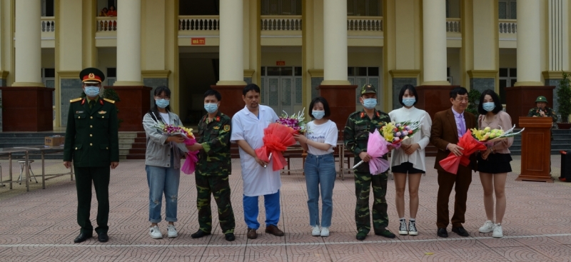 Du học sinh về từ Hàn Quốc: 14 ngày ân tình, 14 ngày vui vẻ