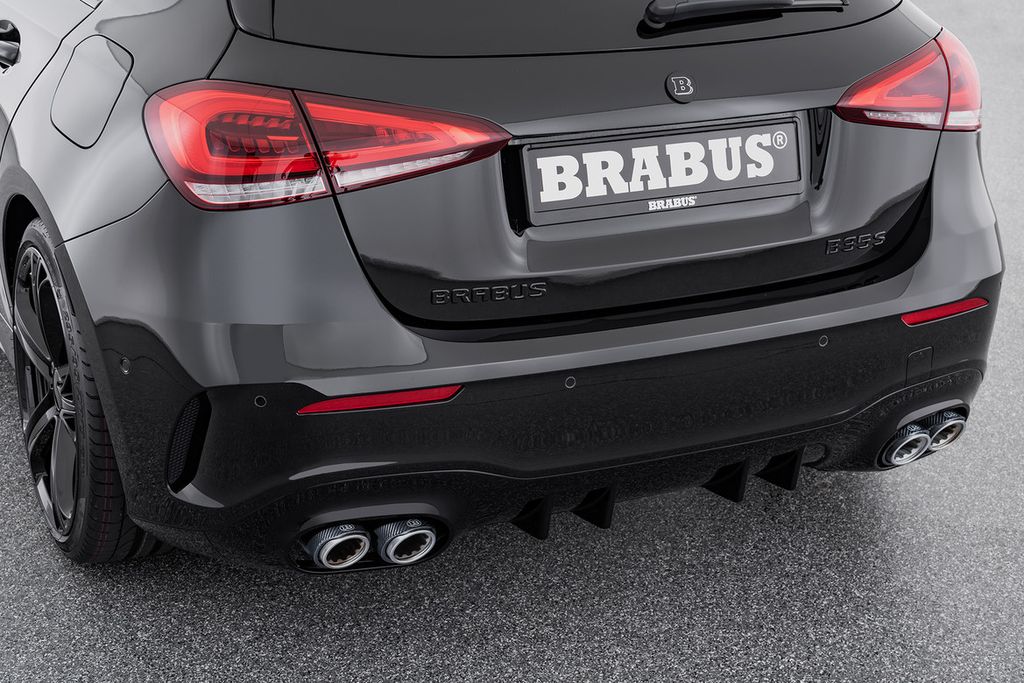 Brabus bất ngờ độ thêm cho chiếc Mercedes A35 từ AMG