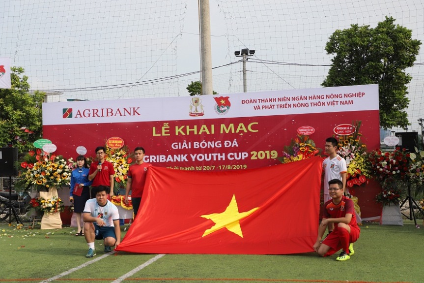 Đoàn Thanh niên Agribank tổ chức giải bóng đá thanh niên Agribank Youth Cup 2019 cho các cơ sở đoàn trực thuộc