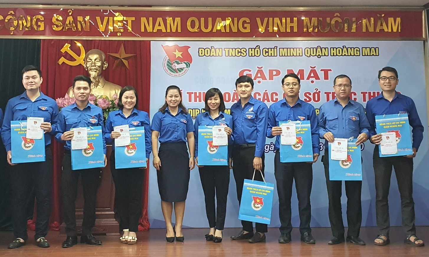 Gặp mặt Bí thư các cơ sở Đoàn quận Hoàng Mai