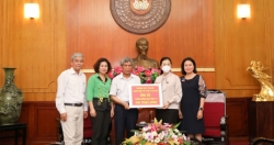 Hà Nội: Một trường THPT ủng hộ 500 triệu đồng chống Covid-19
