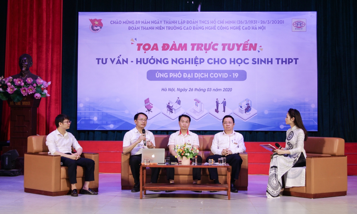 Trường HHT: Tọa đàm trực tuyến mừng Đoàn 89 năm thành lập