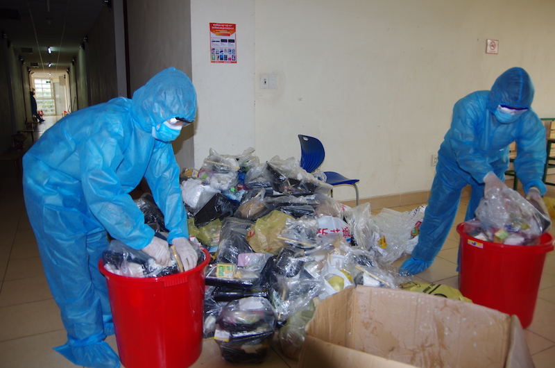 Các cách khử trùng và xử lý môi trường khu vực có bệnh nhân Covid-19 tại cộng đồng