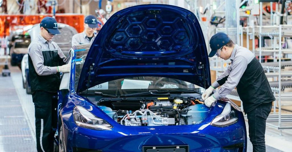 Trung Quốc rục rịch tái khởi động nền công nghiệp xe hơi sau dịch Covid-19