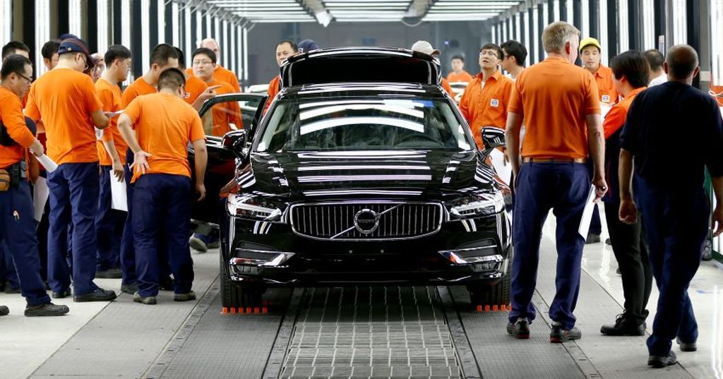 Trung Quốc rục rịch tái khởi động nền công nghiệp xe hơi sau dịch Covid-19