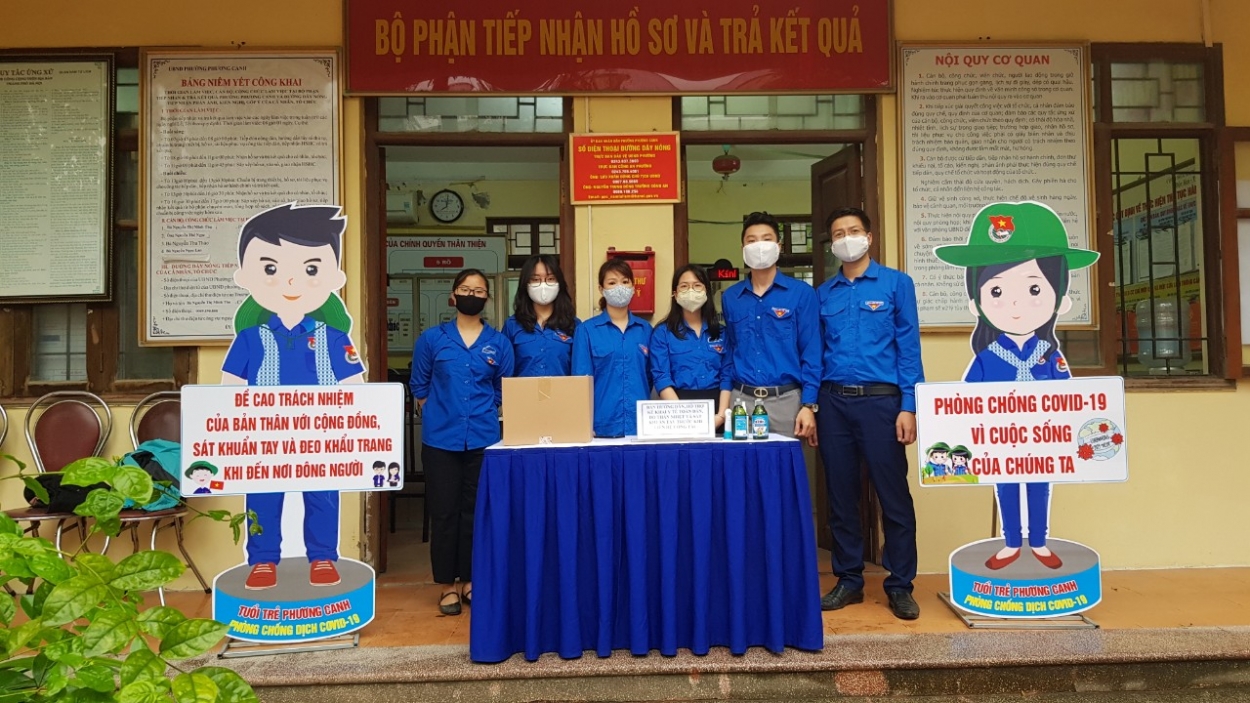 Banner mẫu hình thanh niên ngộ nghĩnh truyền thông điệp chống Covid-19