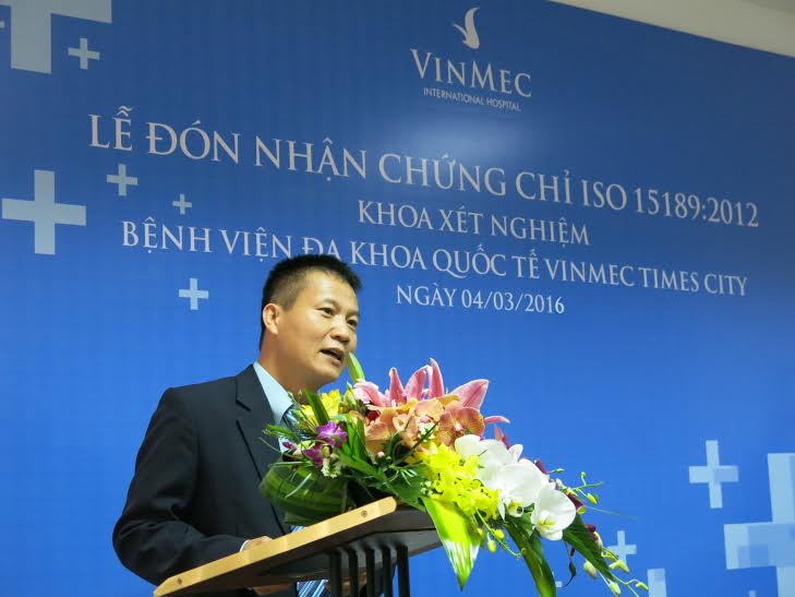 Khoa Xét nghiệm Vinmec Times City đón nhận chứng chỉ ISO 15189: 2012