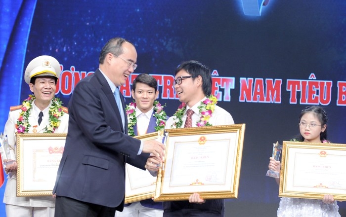 Xúc động với niềm đam mê sáng tạo phụng sự cộng đồng của TS trẻ Nguyễn Bá Hải