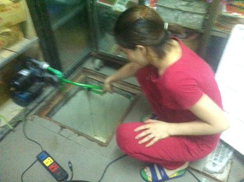 Dân phường Định Công “khóc” vì bị cắt nước sạch