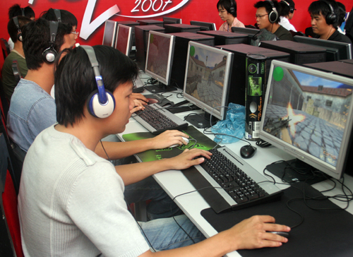 Kiệt quệ vì “ngủ ngày, cày đêm”