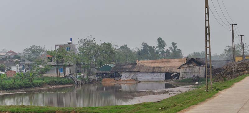 Xã Tốt Động (Chương Mỹ): Dân bức xúc vì lò than củi gây ô nhiễm môi trường
