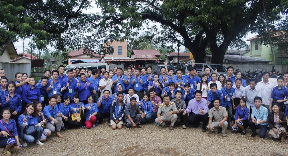 Phiên dịch viên tình nguyện trên đất nước Triệu Voi