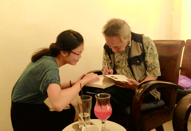 Đọc Dương Tường người ta phải đọc bằng …tủy sống