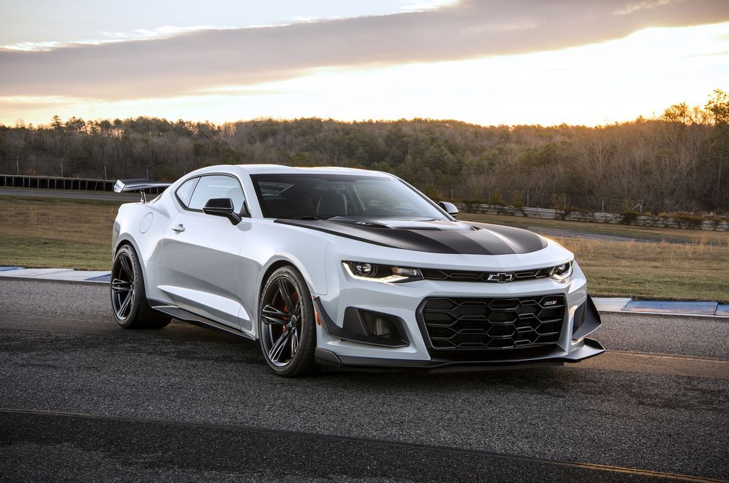 Chevrolet Camaro ZL1 1LE 2018 đầu tiên sẽ 