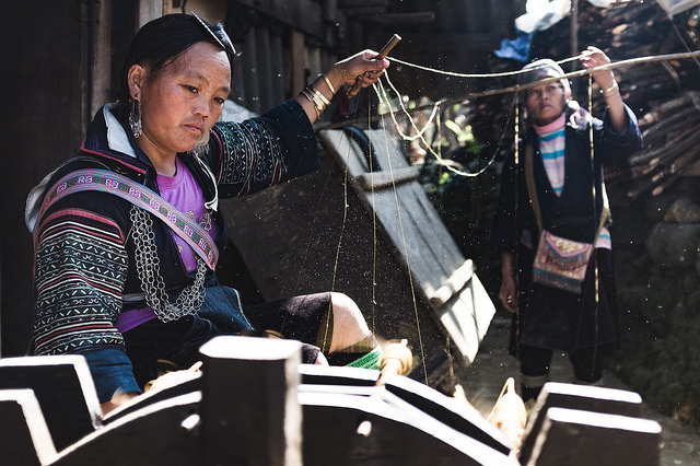 Nghệ sĩ Anh, Việt cùng tôn vinh nghề dệt thủ công của dân tộc thiểu số Việt Nam