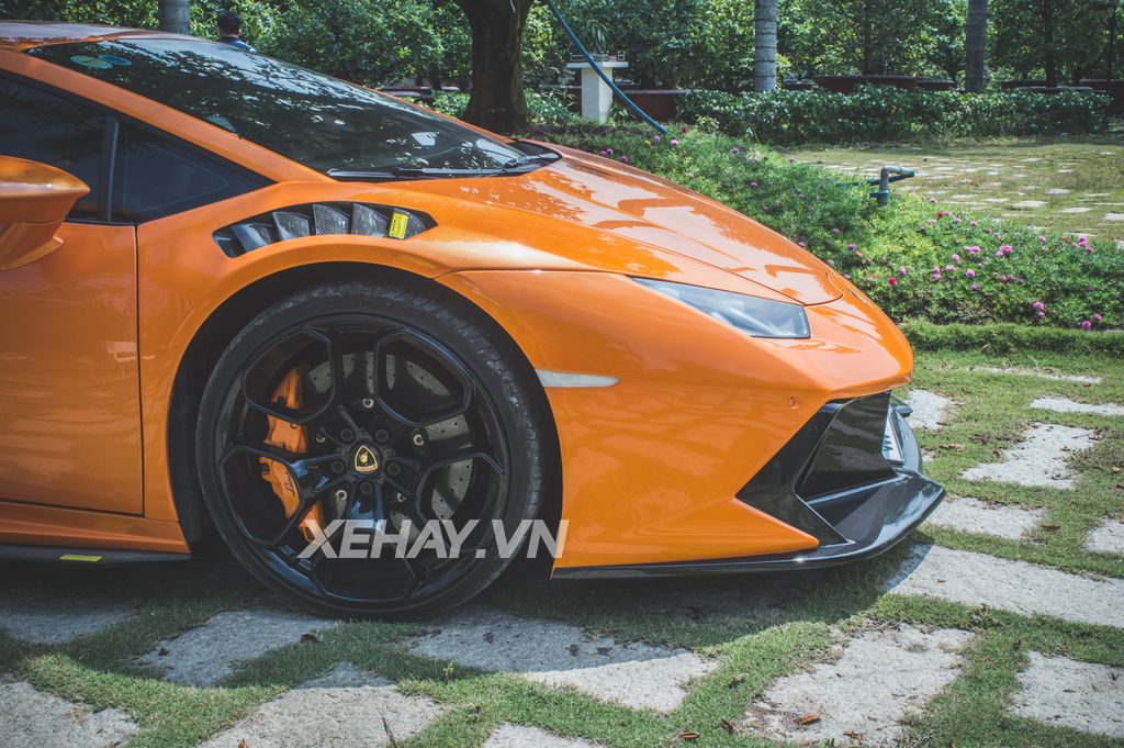 Lamborghini Huracan Novara độc nhất Việt Nam về Long An 